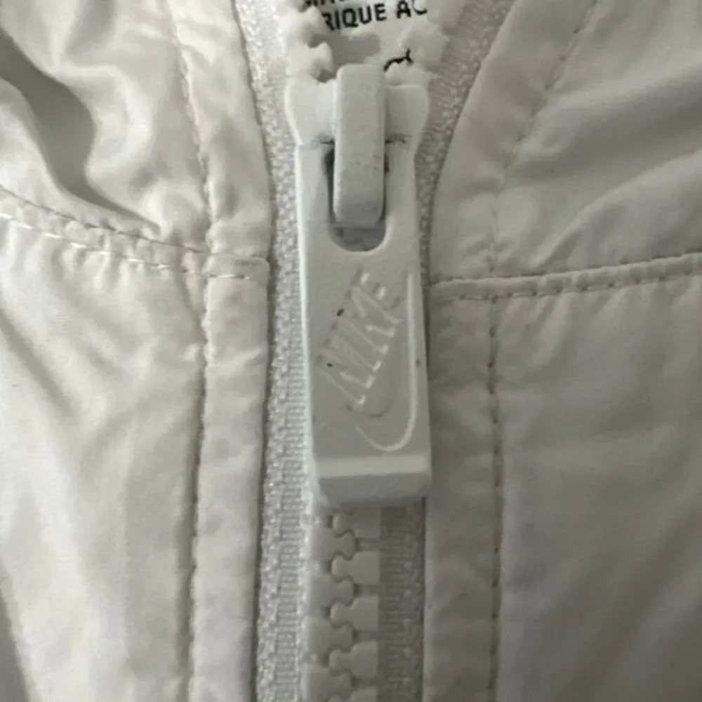 Nike good shape